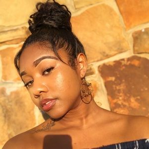 Meet your Posher, Tyann